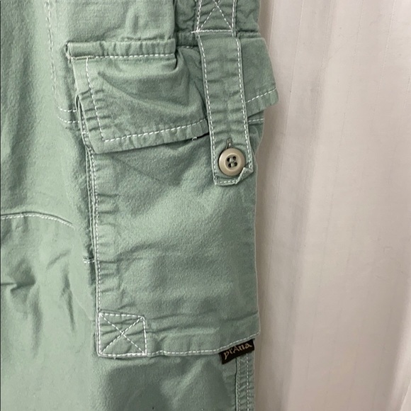 PRANA M Mint Green Cargo Cropped Capri Pants - Picture 4 of 8